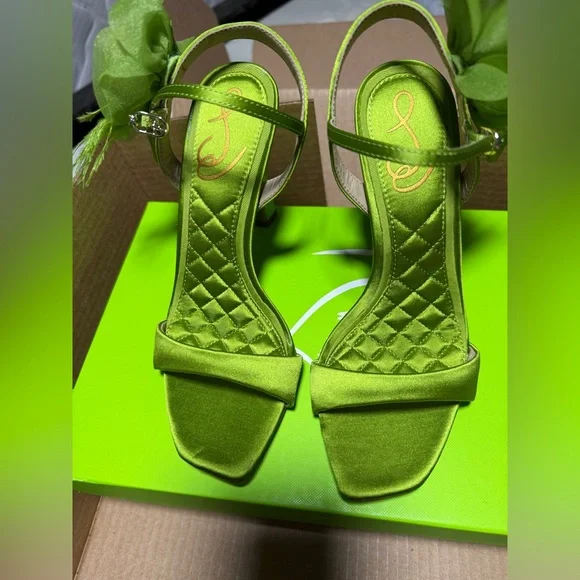 Sam Edelman Lime Green Heels with Floral Accent - Picture 5 of 6